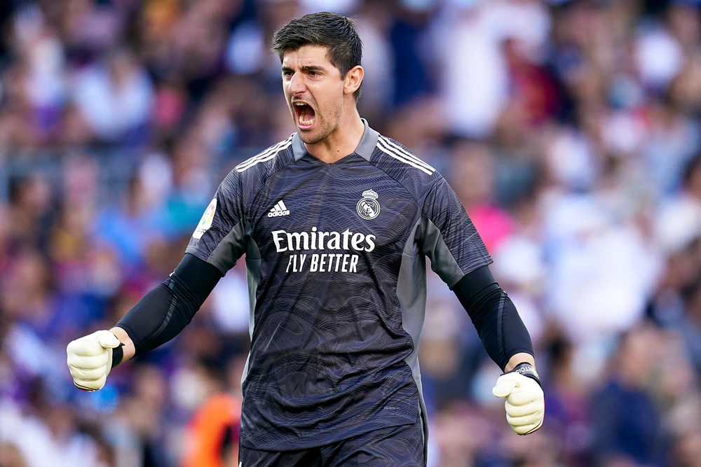 Courtois chế giễu đại kình địch Barca sau khi lên ngôi. Ảnh: CGI.