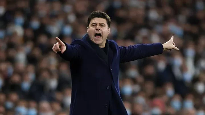 HLV Pochettino khó lòng ở lại PSG sau thành tích không như mong muốn ở mùa bóng này. Ảnh: CGI.