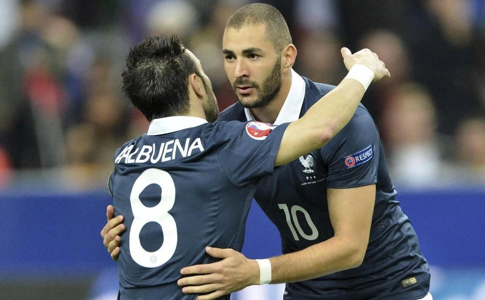 Benzema và Valbuena từng có rắc rối liên quan đến tống tiền bằng clip sex. Ảnh: CGI.