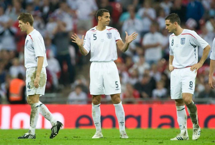 ... khiến họ xao nhãng và phần nào là tính bè phái như tiết lộ của cựu trung vệ Ferdinand. Ảnh: CGI.