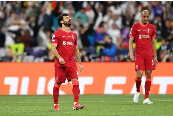 Chân sút người Ai Cập thất vọng não nề sau trận thua Real Madrid. Ảnh: CGI.