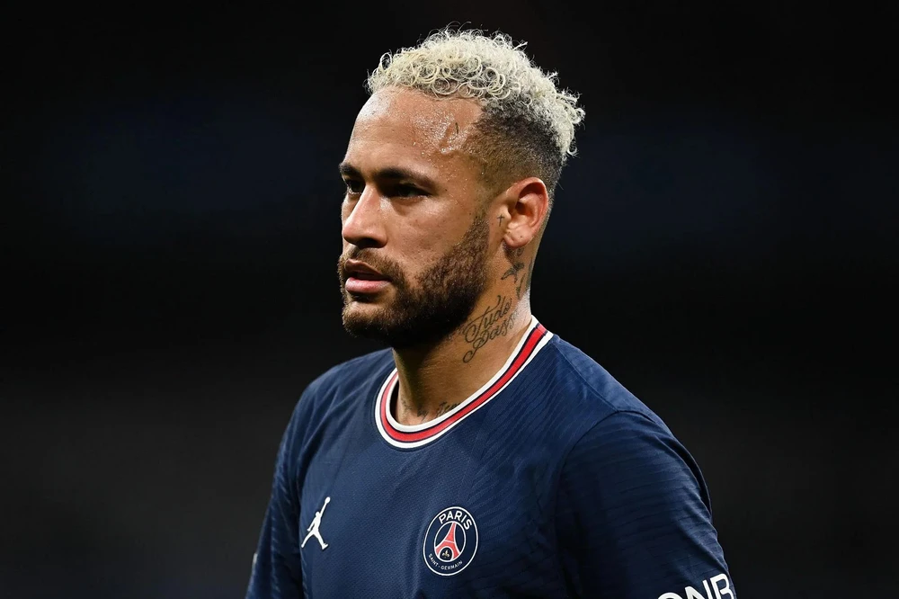 Neymar có một mùa giải không như ý tại PSG. Ảnh: CGI.