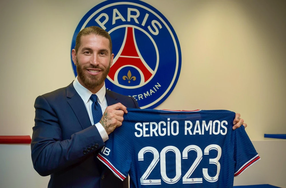 Trung vệ người Tây Ban Nha còn một năm hợp đồng với PSG. Ảnh: CGI.