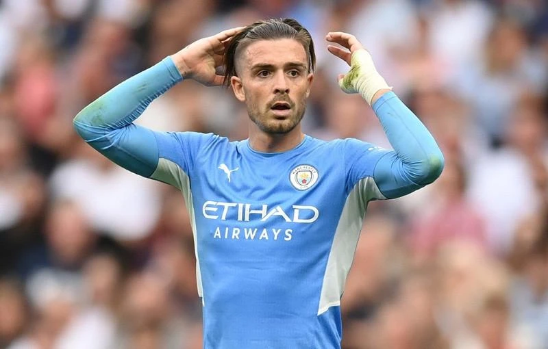 Cầu thủ chạy cánh của Man City có sở thích khác người khi bị khán giả la ó càng đá hay. Ảnh: CGI.