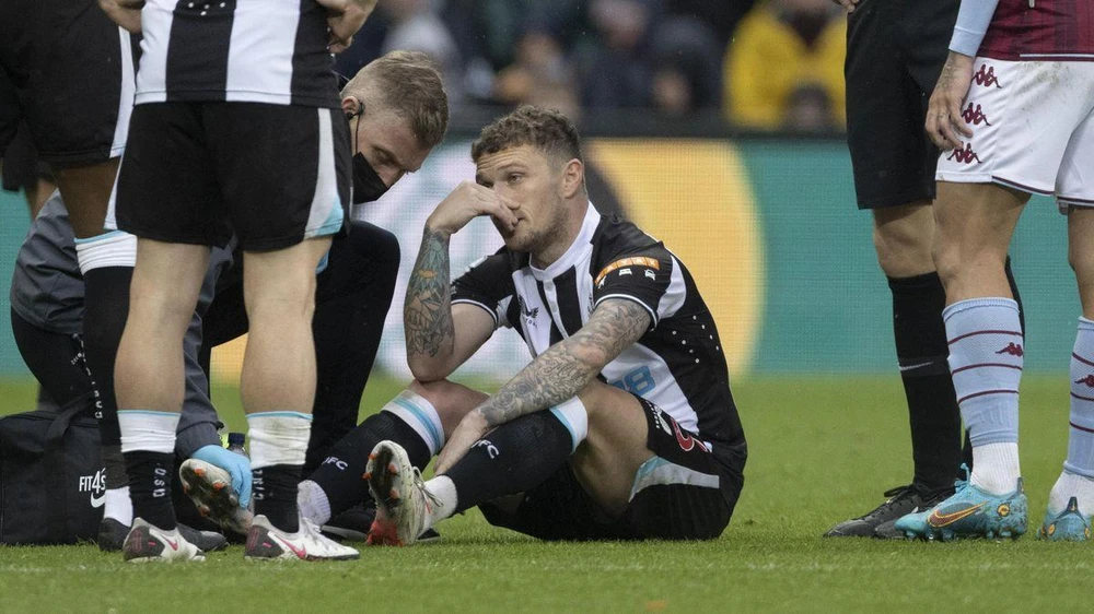 Cầu thủ người Anh cảm thấy thoải mái hơn khi đá cho Newcastle mà không phải MU. Ảnh: CGI.