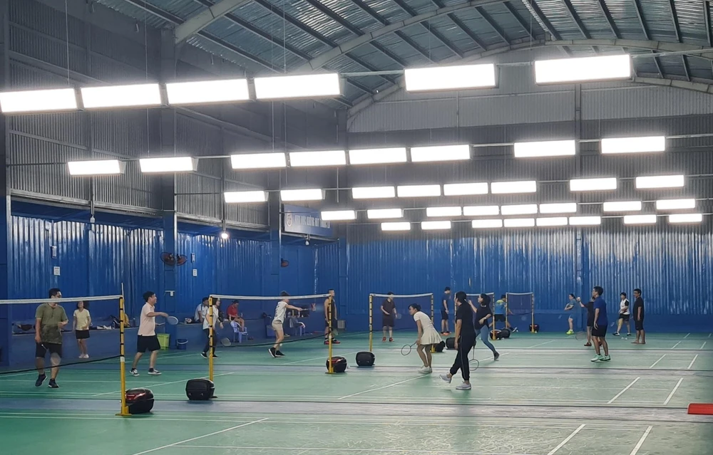 ... tích cực hưởng ứng phong trào Toàn dân rèn luyện sức khỏe theo gương Bác Hồ vĩ đại...