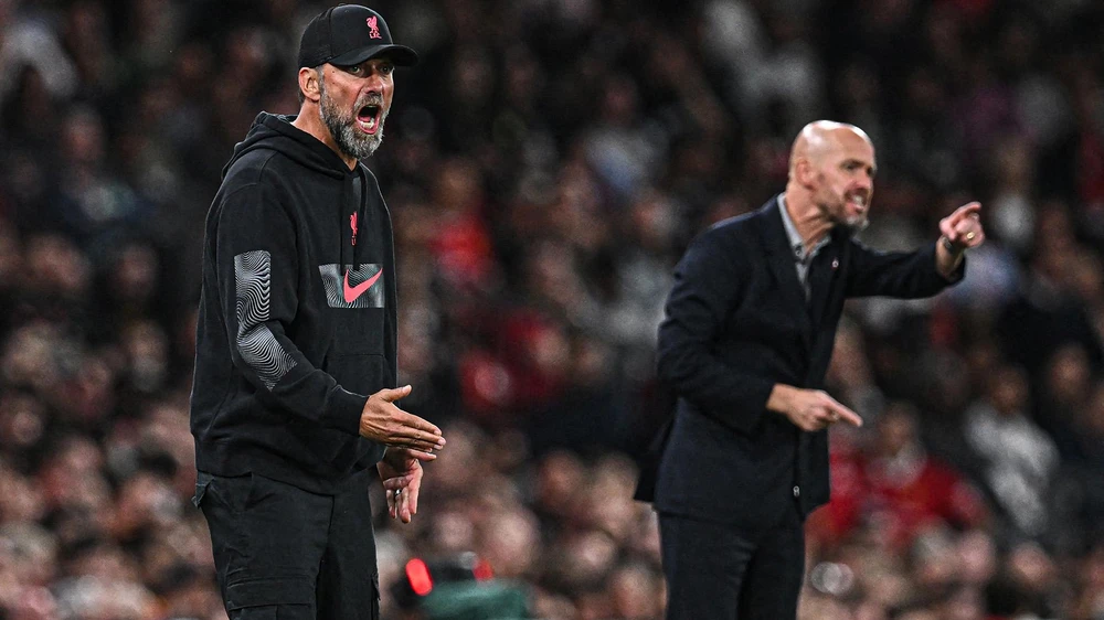 Ten Hag có chiến thắng đầu tiên trong khi đồng nghiệp Klopp vẫn chưa có trận thắng nào sau ba lượt Premier League. Ảnh: CGI.