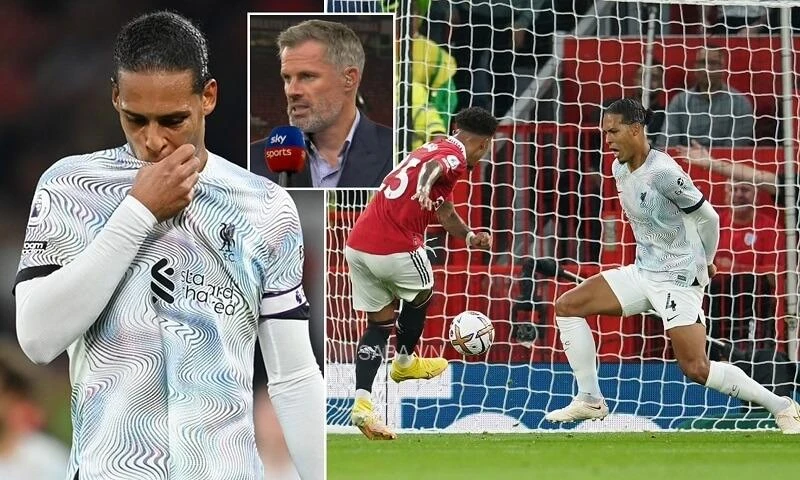 Carragher chỉ trích Van Dijk không nỗ lực can thiệp pha đi bóng và ghi bàn của Sancho. Ảnh: CGI.