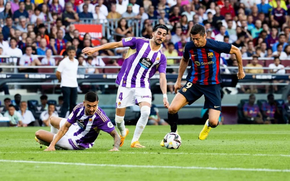 Lewandowski chơi bùng nổ tại La Liga. Ảnh: CGI. Lewandowski chơi bùng nổ tại La Liga. Ảnh: CGI.