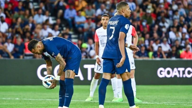 Chân sút trẻ người Pháp muốn làm "trùm" ở PSG, trên cả các đàn anh gạo cội. Ảnh: CGI.