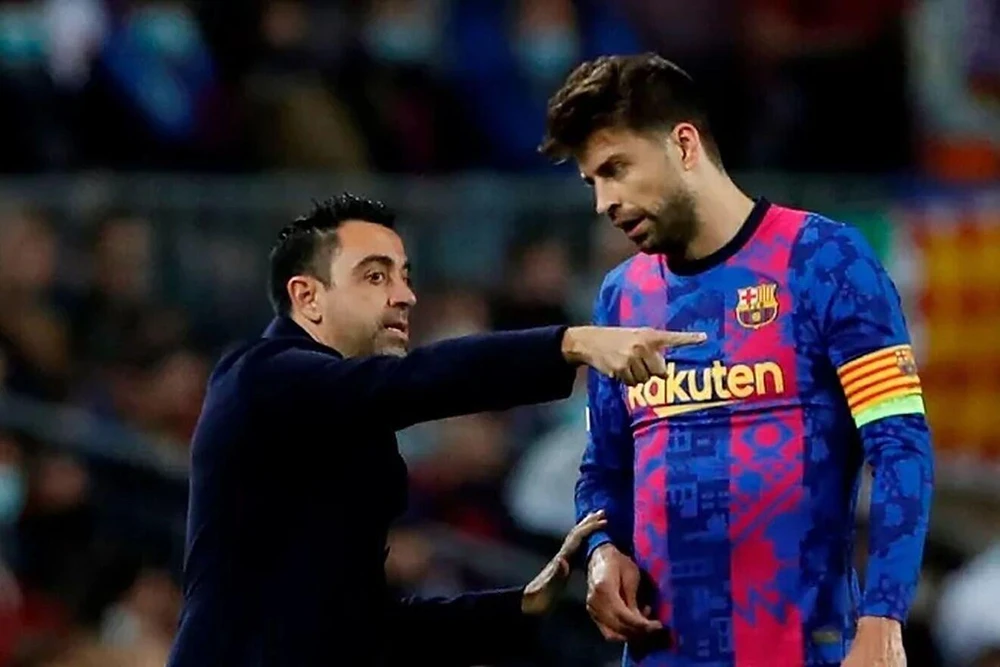Khi đã lớn tuổi và trở nên chậm chạp, Pique chia tay Barca sẽ giúp HLV Xavi xây dựng lại đội hình tốt hơn rất nhiều. Ảnh: GETTY. Khi đã lớn tuổi và trở nên chậm chạp, Pique chia tay Barca sẽ giúp HLV Xavi xây dựng lại đội hình tốt hơn rất nhiều. Ảnh: GETTY.