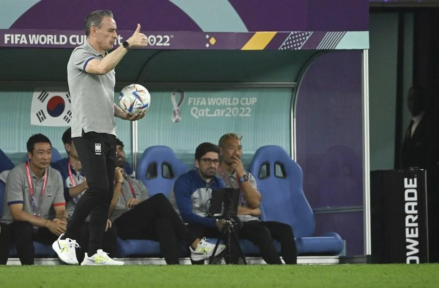 Nhà cầm quân người Bồ Đào Nha tự hào về chặng đường đã qua với tuyển Hàn Quốc. Ảnh: GETTY.