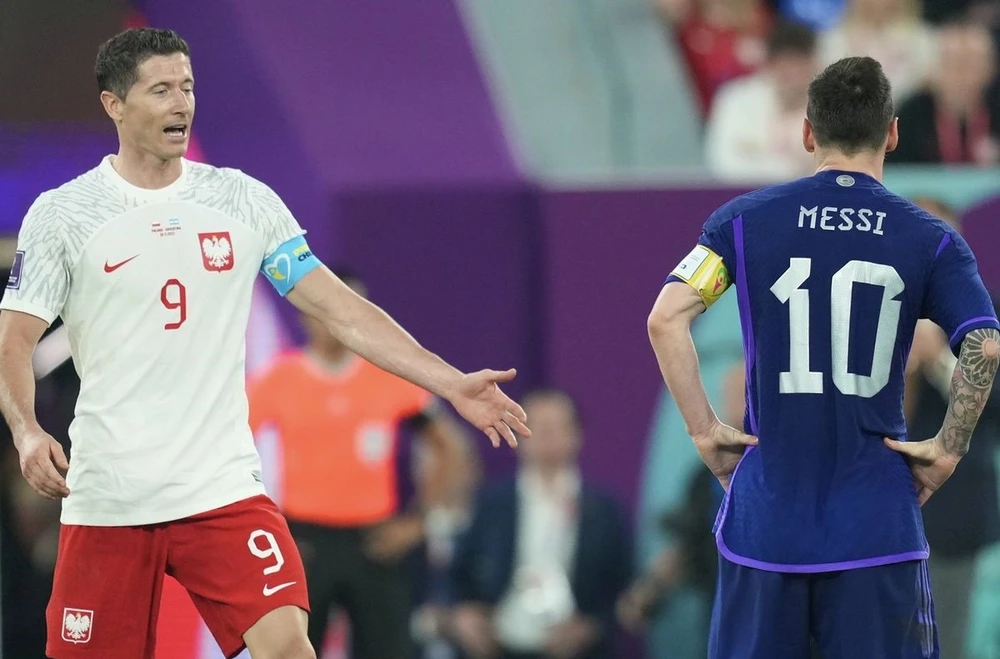 Hai ngôi sao của Ba Lan và Argentina vừa chạm trán nhau ở vòng chung kết World Cup 2022. Ảnh: GETTY.