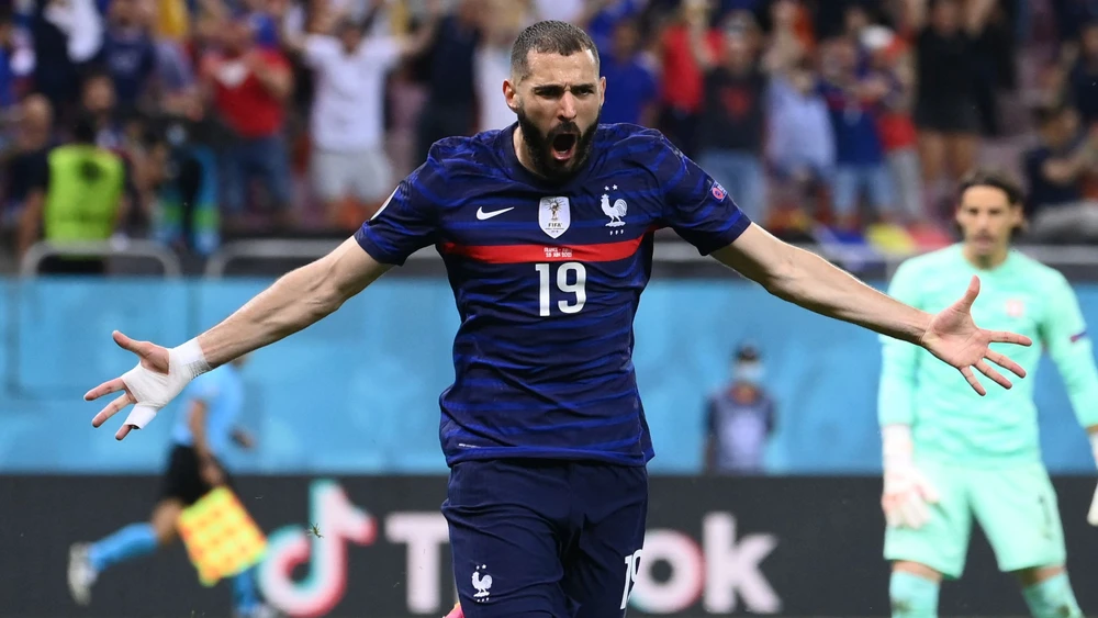 Benzema vẫn có tên trong danh sách đăng ký tuyển Pháp tham dự World Cup 2022 nhưng sau khi hồi phục chấn thương đã không được gọi sang Qatar. Ảnh: GETTY.