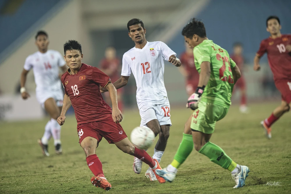 Ông Park đã tạo ra nhiều làn gió mới cho Những chiến binh Sao vàng. Ảnh: HẢI THỊNH. Ông Park đã tạo ra nhiều làn gió mới cho Những chiến binh Sao vàng. Ảnh: HẢI THỊNH.