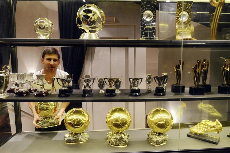 Siêu sao người Argentina làm rạng danh gia đình với bộ sưu tập thành tích đáng nể, trong đó gồm 7 Quả bóng vàng. Ảnh: GETTY.