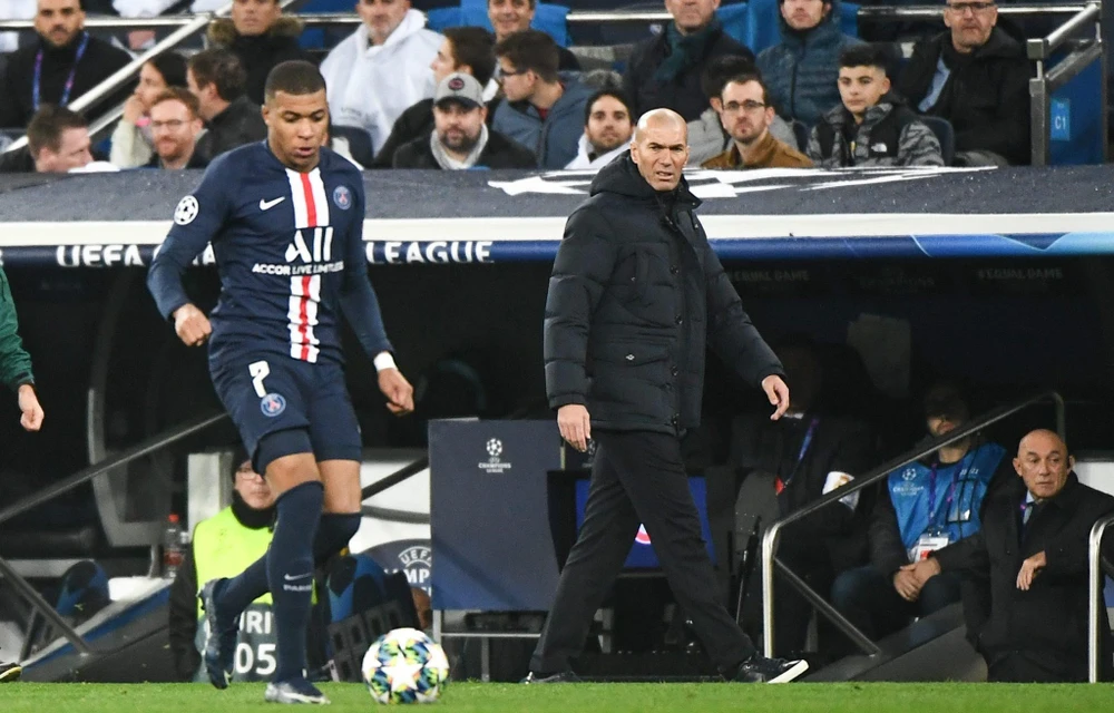PSG khó lòng đáp ứng nhu cầu tài chính cho HLV Zidane. Ảnh: GETTY.
