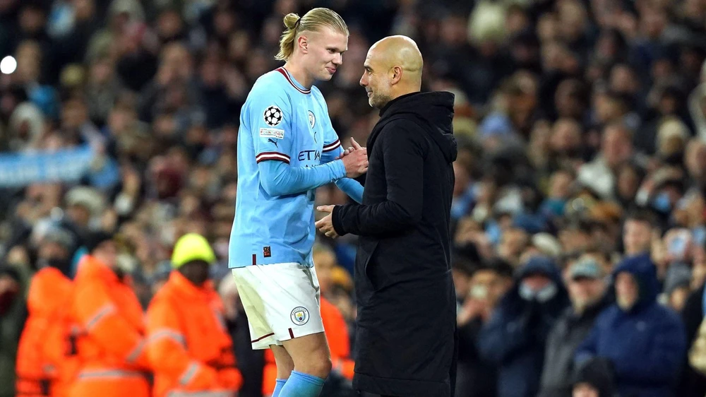 HLV Pep Guardiola hai lần thay Haaland ra khỏi sân khi chân sút người Na Uy đang nhả đạn tưng bừng. Ảnh: GETTY.