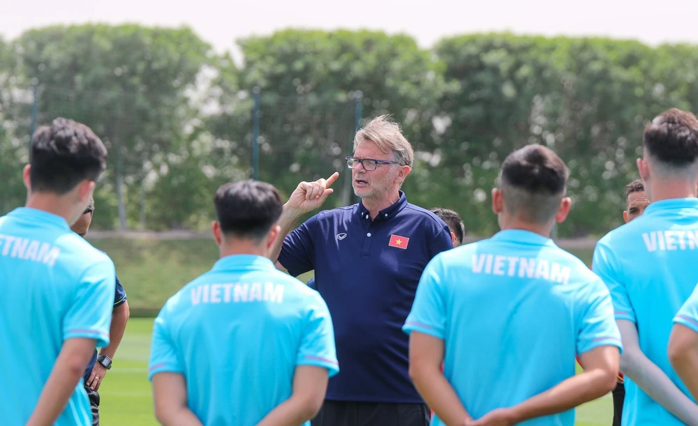 HLV Troussier chọn năm đội trưởng cho tuyển U-23 Việt Nam. Ảnh: VFF.