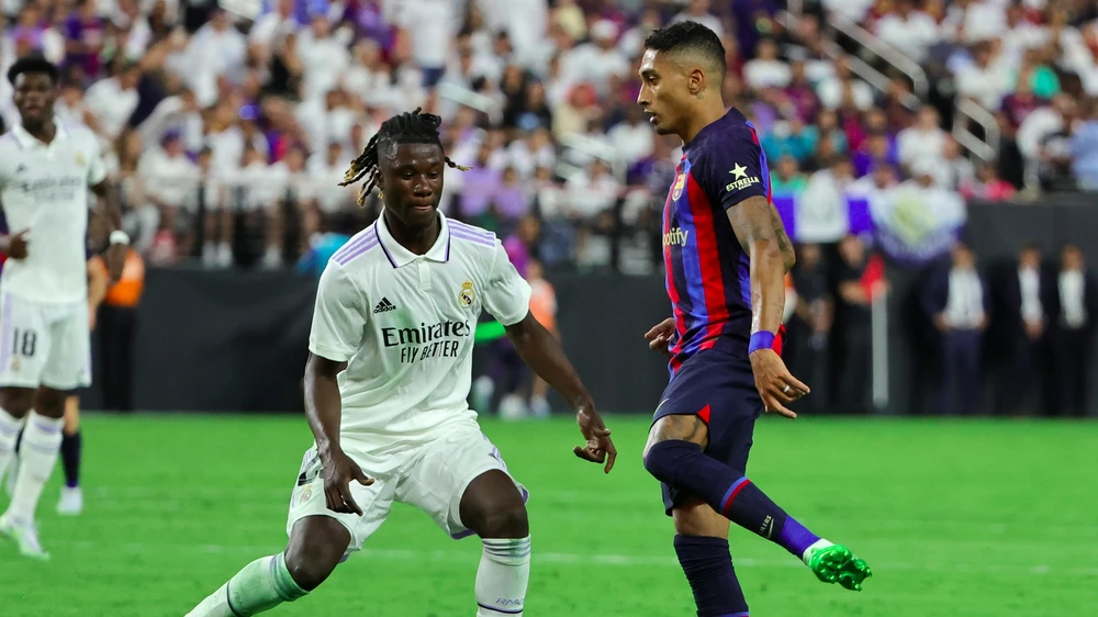 Raphinha cần khẳng định mình hơn nữa để tìm chỗ đứng vững chắc trong đội hình Barca. Ảnh: GETTY.