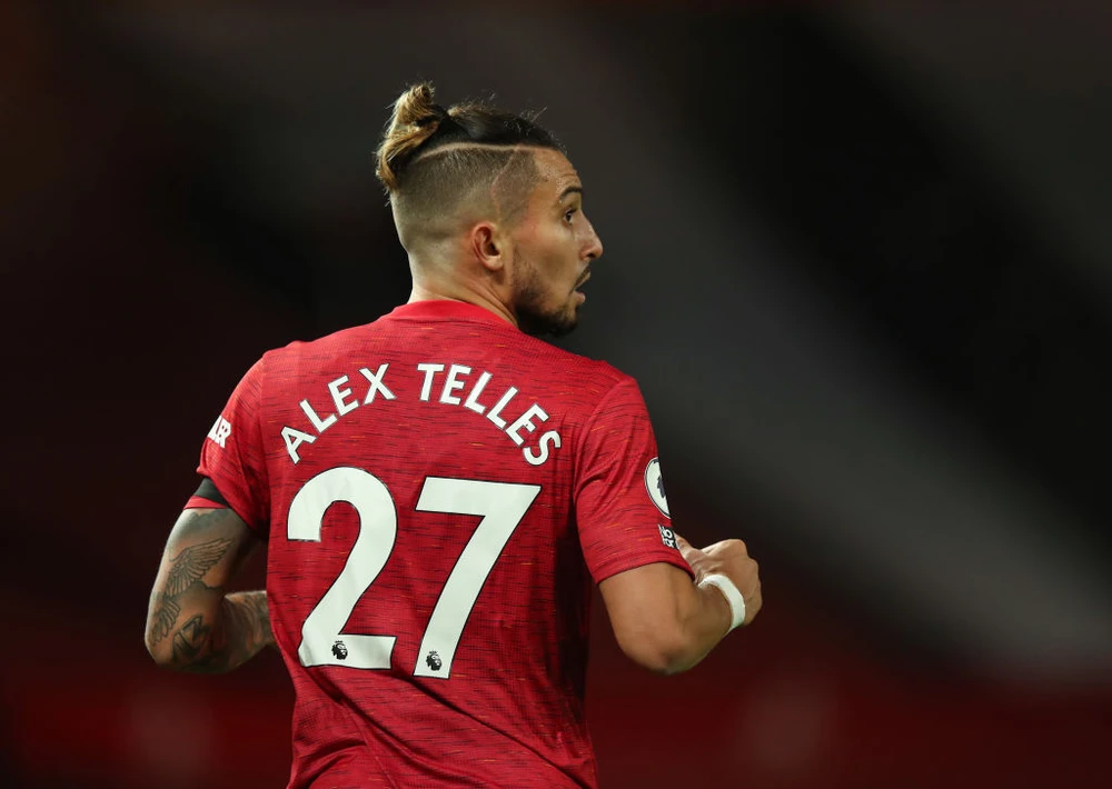 Trình độ kém cỏi khiến Telles không thể tiếp tục ở lại Man United. Ảnh: GETTY.