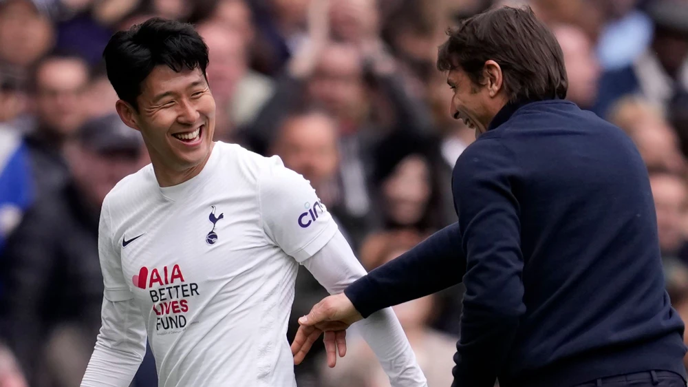 Son Heung-min ngỏ lời xin lỗi HLV Conte vì chưa làm tròn trách nhiệm của mình. Ảnh: GETTY.