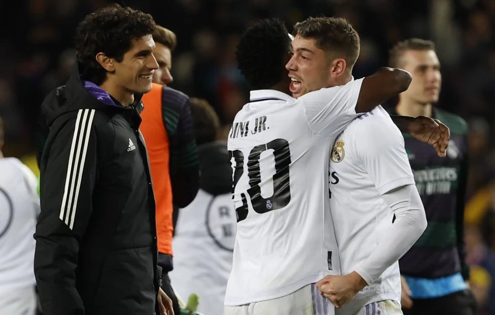 Vinicius Junior và đồng đội bị Villarreal ngược dòng ngay trên sân Bernabeu. Ảnh: GETTY.