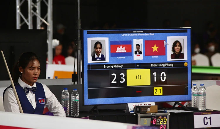 Sau khi qua mặt Kiện Tường ở bán kết, Pheavy tiếp tục giành chiến thắng trước Yến Nhi đều của đội tuyển Billiards Việt Nam...