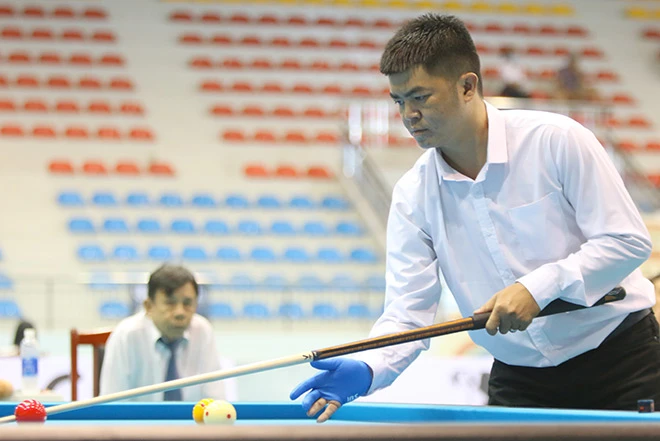 "Giáo sư" Billiards Nguyễn Quốc Nguyện sẽ tranh tài cùng nhiều cao thủ trong nước. Ảnh: PHONG LÊ.