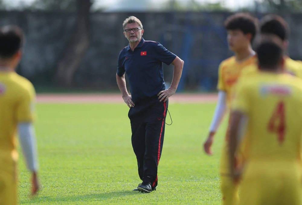 Thầy trò Troussier nằm ở bảng đấu U-23 châu Á nhẹ ký cùng với tư thế chủ nhà sẽ không khó giành một suất đi tiếp. Ảnh: ANH PHƯƠNG.