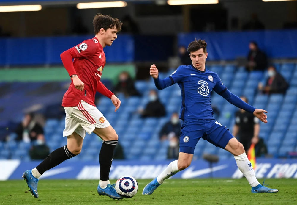 Mason Mount là cái tên yêu thích của Man United chuẩn bị cho mùa giải mới, sau khi giành quyền chơi Champions League với cú đánh quyết định ở trận đại thắng Chelsea 4-1. Ảnh: GETTY.