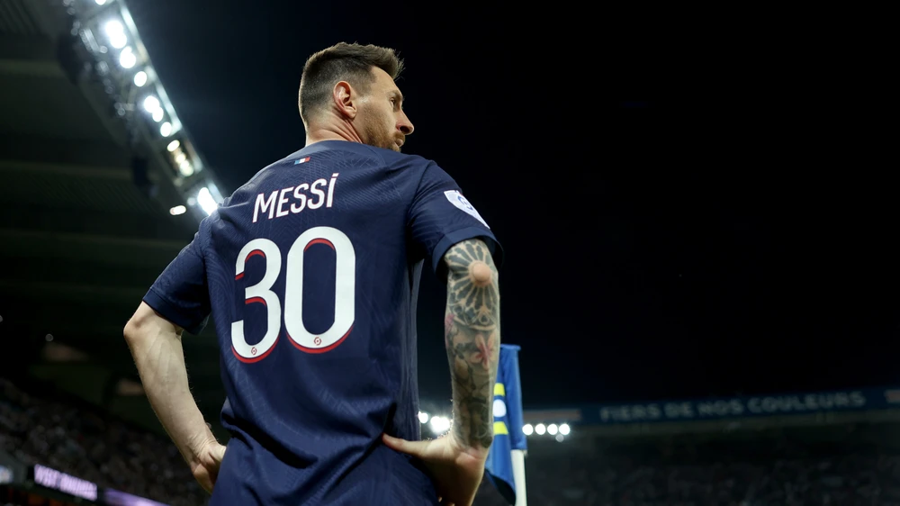 Messi đã quyết định đi Mỹ sau khi chia tay PSG nhưng người hâm mộ Barca vẫn mong mỏi ngày anh trở lại sân Camp Nou. Ảnh: GETTY.