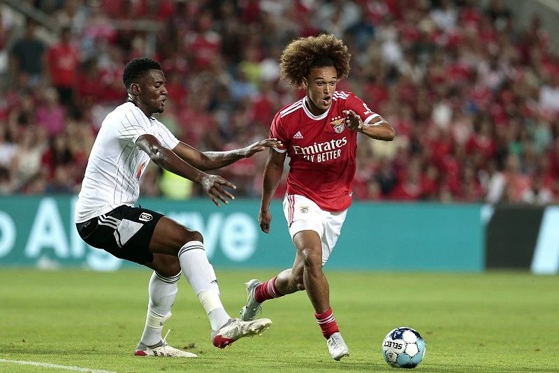 Tuyển thủ U-21 của Bồ Đào Nha đã chạy về Chelsea. Ảnh: GETTY.