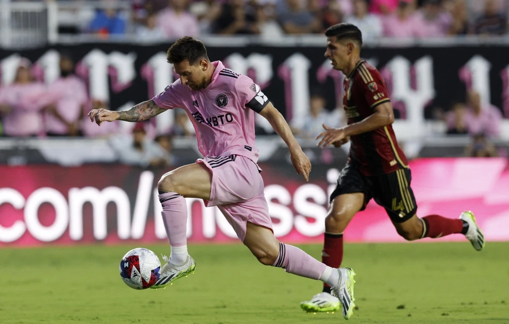 Đồng nghiệp ở Atlanta United khó lòng theo kịp Messi dù anh đã 36 tuổi. Ảnh: GETTY.