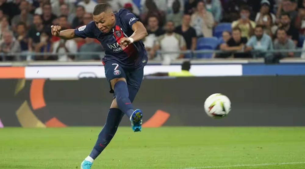 mbappe-france-2.png