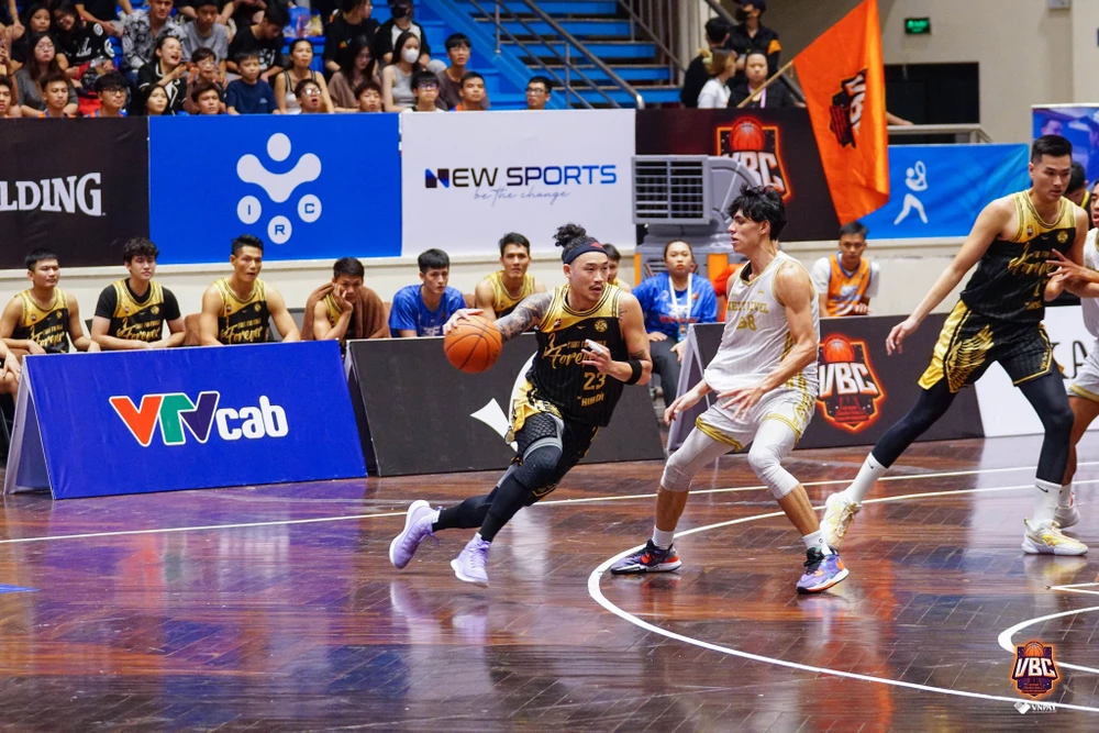 hon-200-trieu-dong-cho-giai-bong-ro-vo-dich-ha-noi (6).jpg