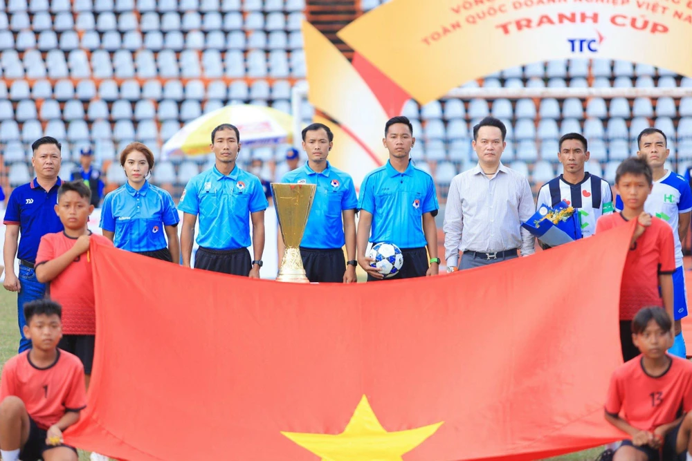 Doanh nghiệp Việt Nam