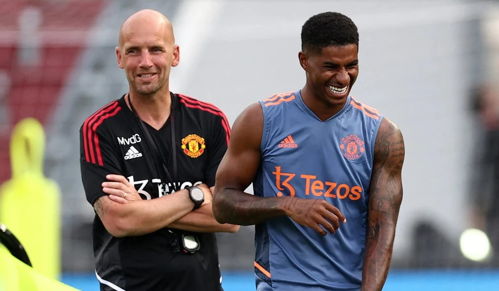 ten-hag-va-lieu-phap-soc-voi-rashford (2).jpg