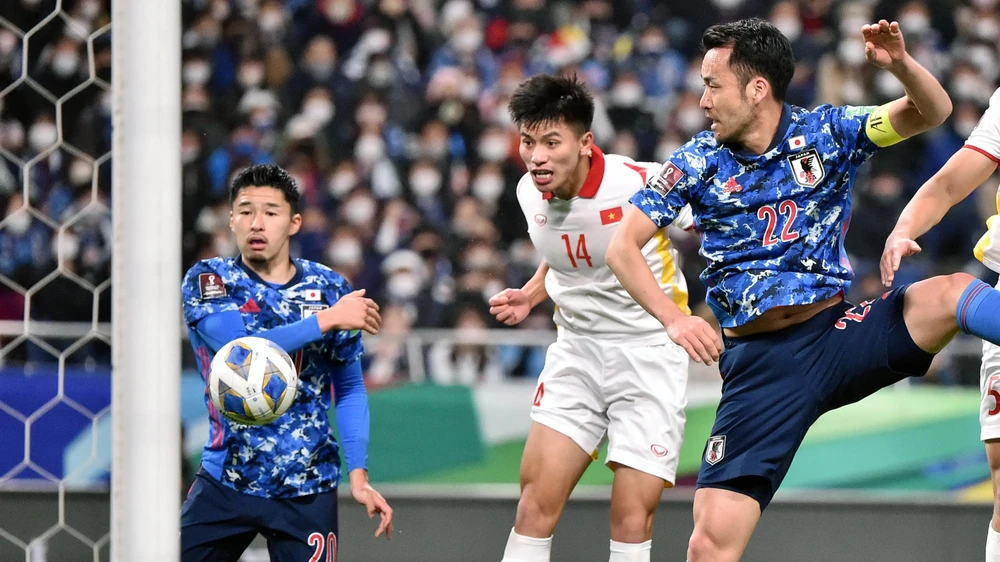 hlv-troussier-da-voi-nhat-10-tran-co-the-thua-9-nhung (1).jpg