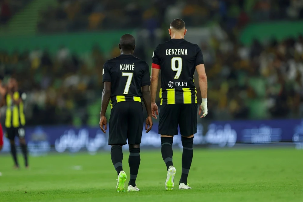 chelsea-va-arsenal-chay-dua-san-chu-ky-benzema (2).jpg