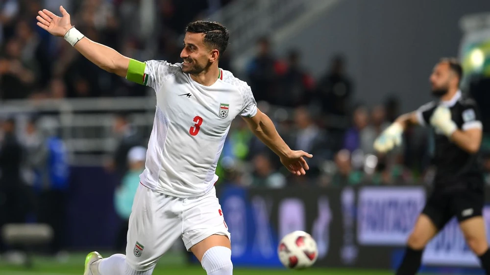 nhat-ban-nam-keo-tren-iran-trong-tran-chung-ket-som-nay-lua (5).jpg