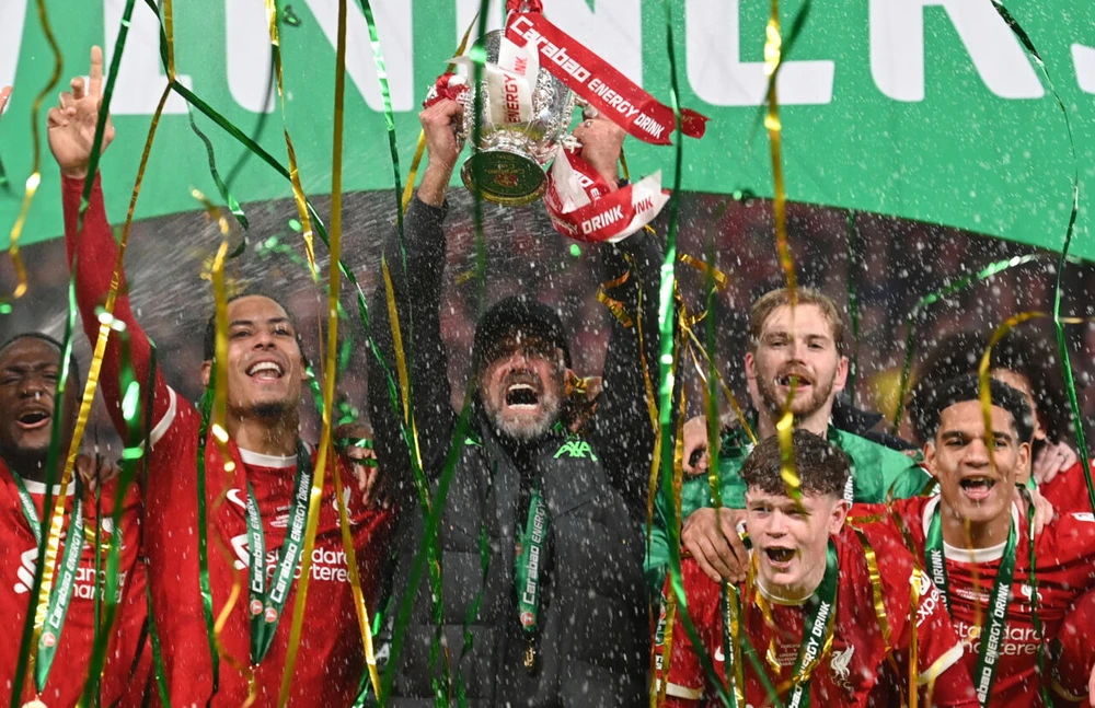 doi-truong-nhat-ban-endo-toa-sang-trong-chien-thang-dien-ro-chelsea (2).jpg