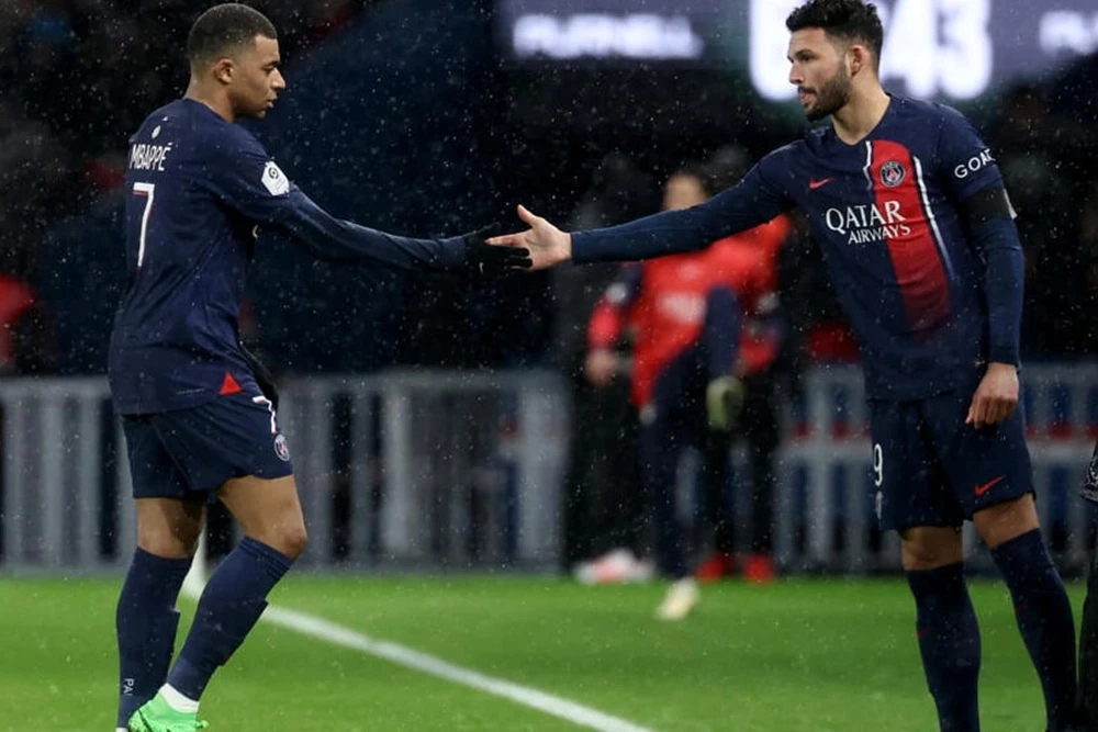 mbappe-tuc-gian-psg-tiet-lo-bi-mat-cho-bao-chi (3).jpg