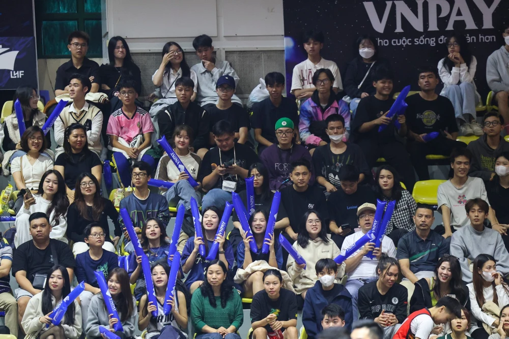 anh-hao-bong-ro-hoi-tu-tai-saigon-proam-basketball-cup (5).jpg