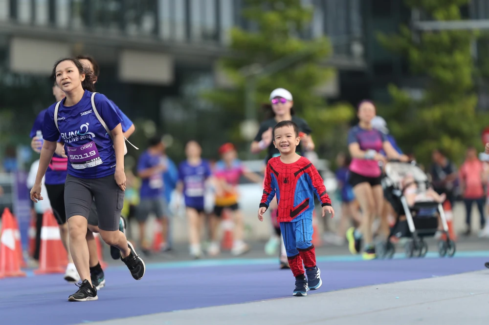 nhung-nha-vo-dich-run-to-live-2024 (15).jpg