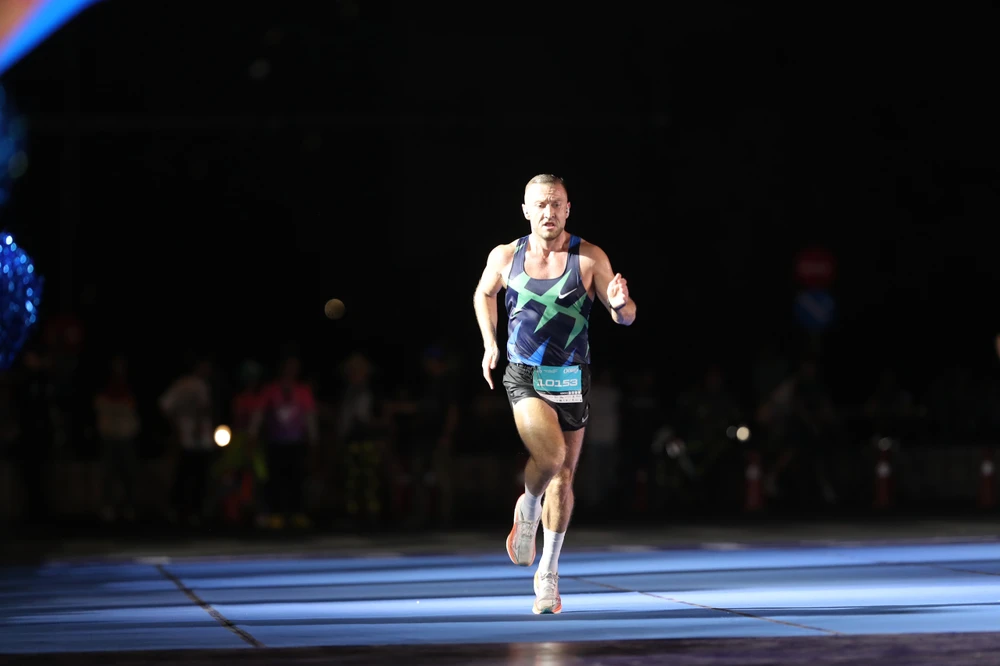 nhung-nha-vo-dich-run-to-live-2024 (6).jpg