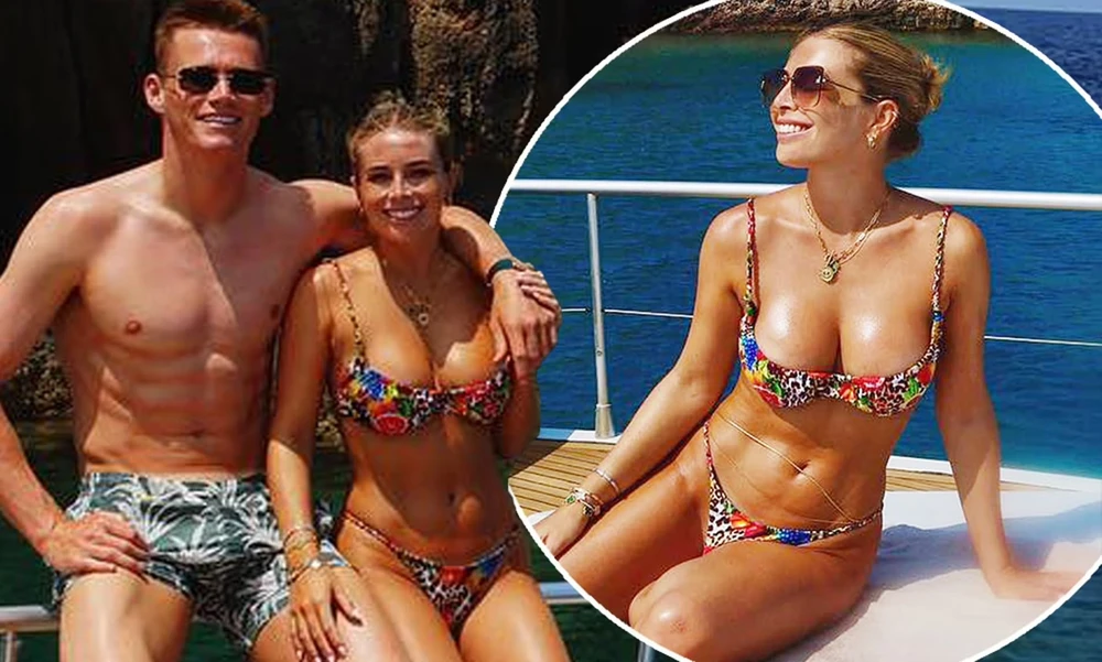 ngoi-sao-man-united-va-ban-gai-bi-to-lua-dao (4).jpg