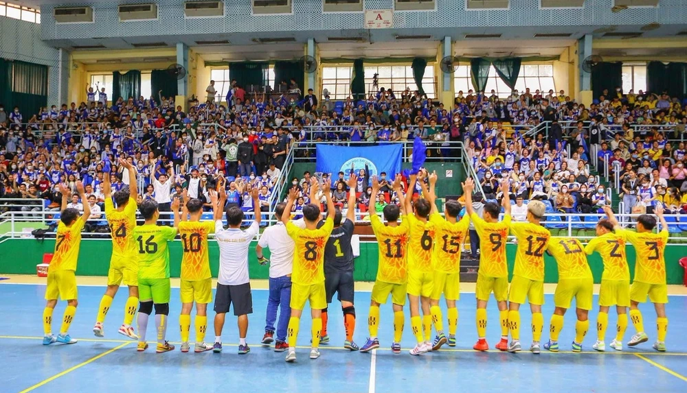 futsal sinh viên