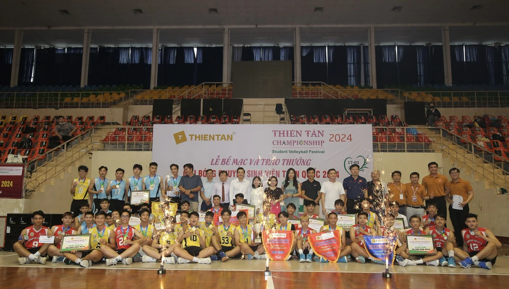 bat-ngo-nha-vo-dich-thien-tan-championship-2024 (3).jpg
