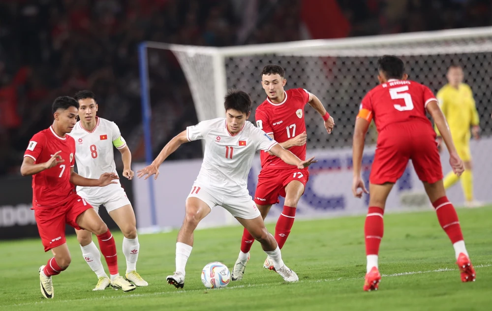 thầy trò Troussier